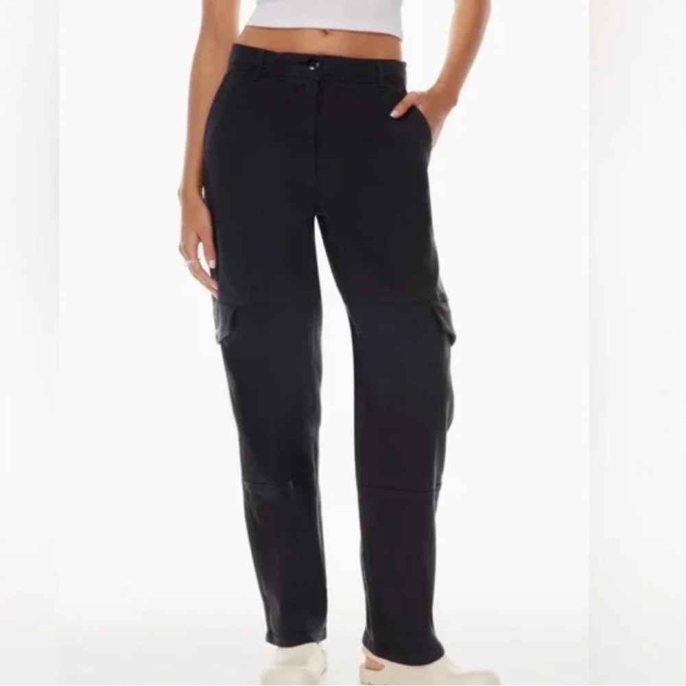 Wilfred Free Aritzia Black High Rise Cargo Jeans